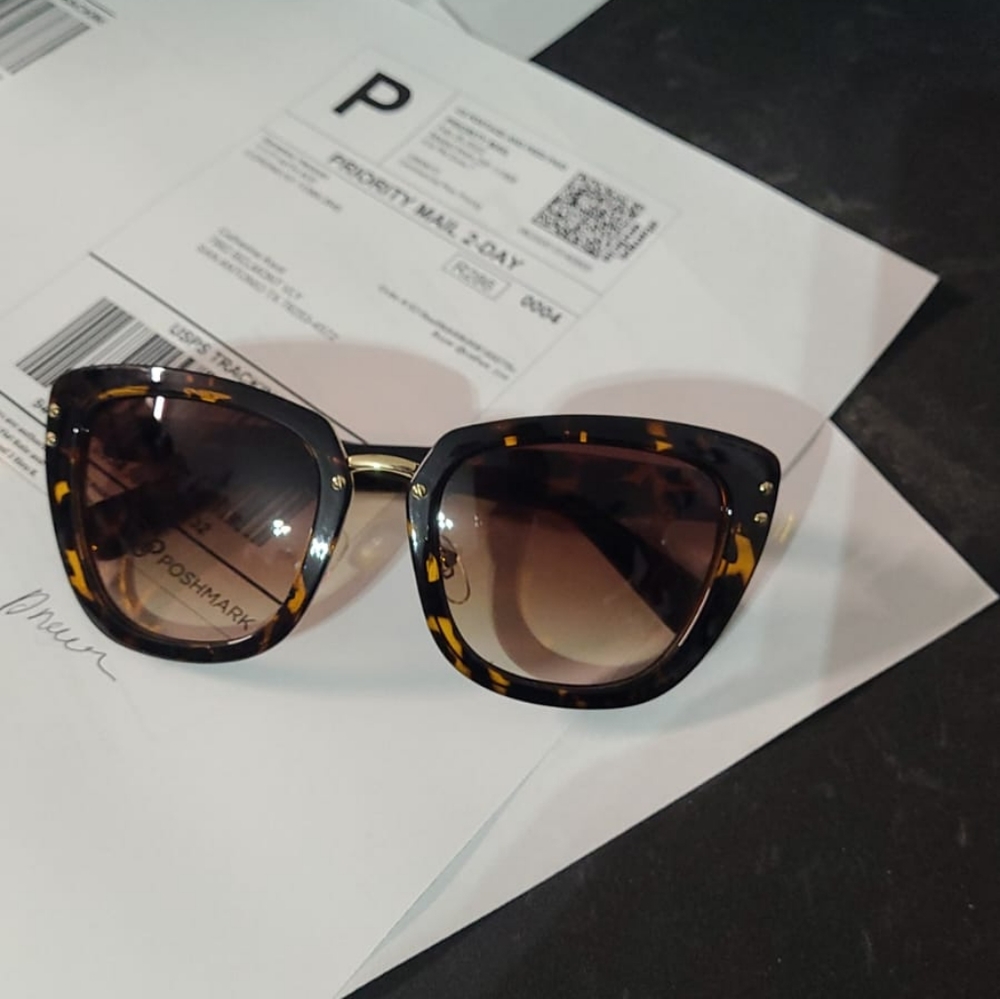 Just Arrived 2919 Cat eye over size unique women - Picture 4 of 4